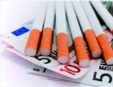 Η αύξηση του πάγιου φόρου  στα τσιγάρα θα επιβαρύνει τα φθηνά  σήµατα που παράγονται κυρίως  από ελληνικές εταιρείες  
